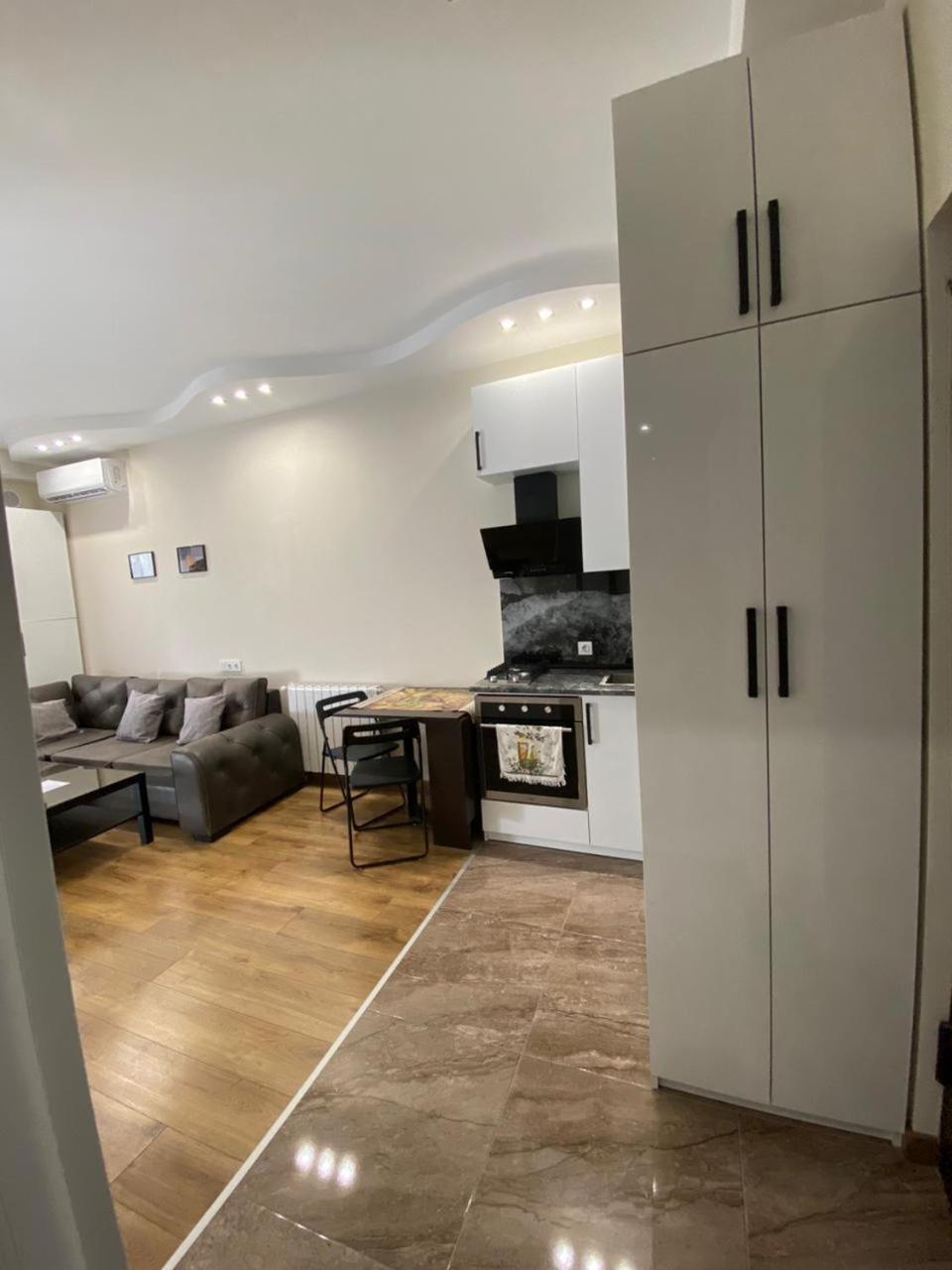 Apartment - "Exclusive" Tiflis Dış mekan fotoğraf