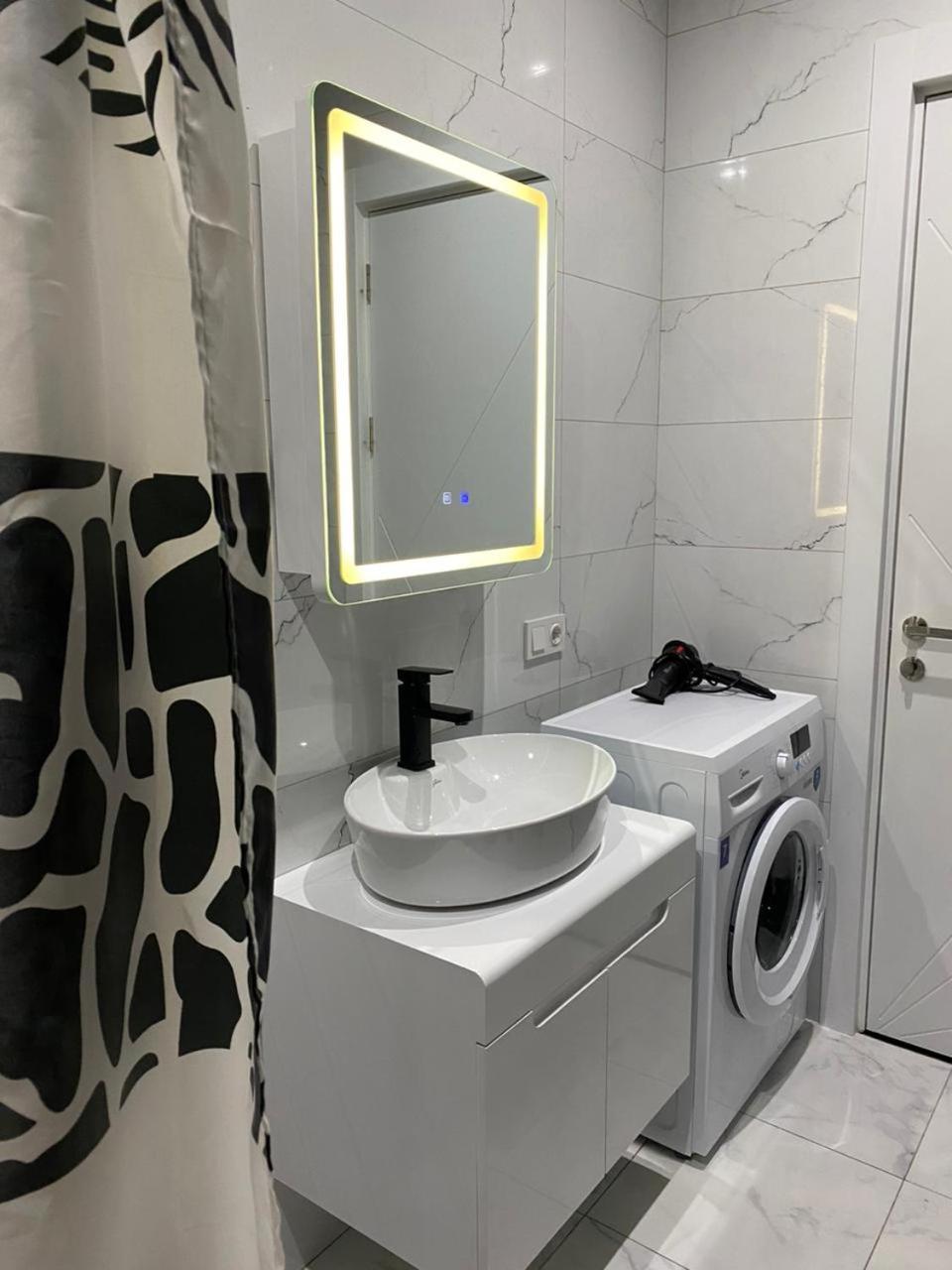 Apartment - "Exclusive" Tiflis Dış mekan fotoğraf