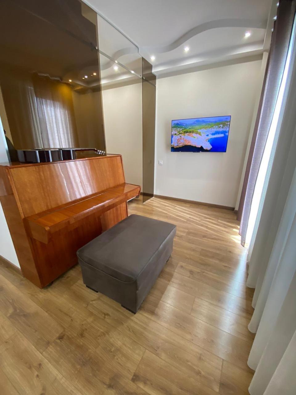 Apartment - "Exclusive" Tiflis Dış mekan fotoğraf